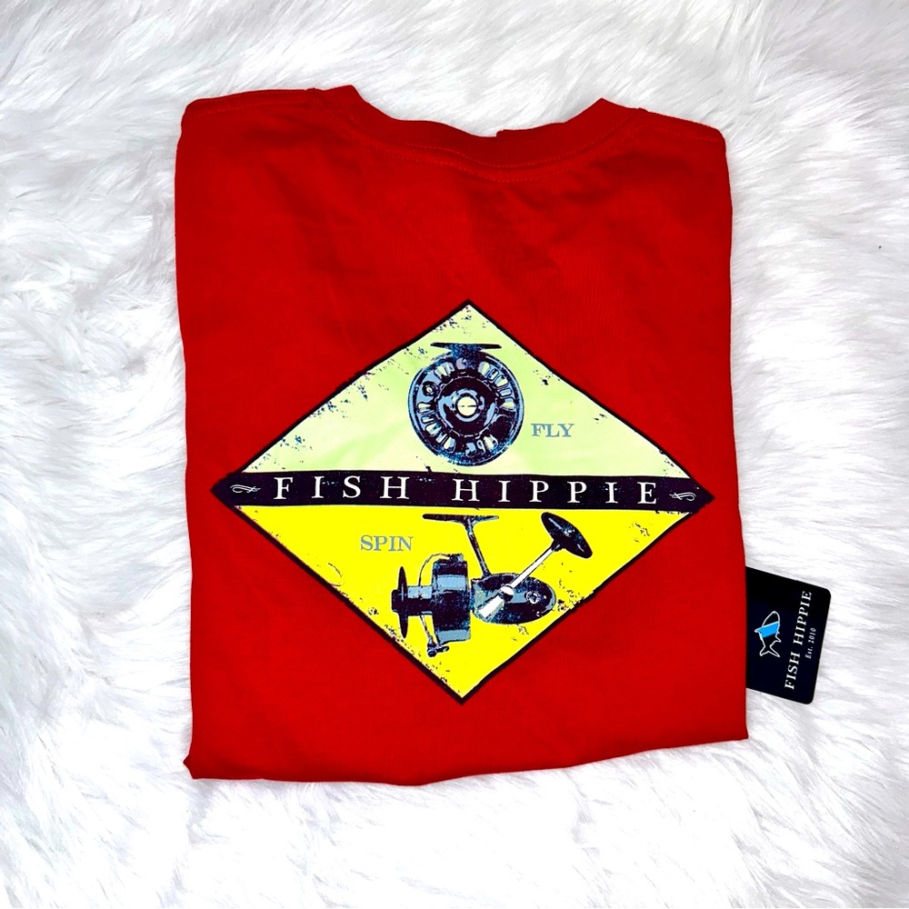 Fish Hippie Men’s Fly Spin Deep Red Short Sleeve T-Shirt. NWT.